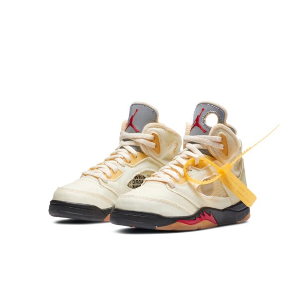 Nike Air Jordan 5 Retro SP белые мужские (40-45)