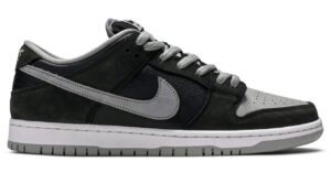 Nike SB Dunk Low черные с серым кожаные мужские-женские (35-44)