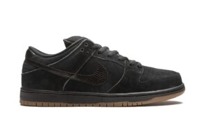 Зимние Nike SB Dunk Low Blaсk с мехом черные нубук мужские (40-44)